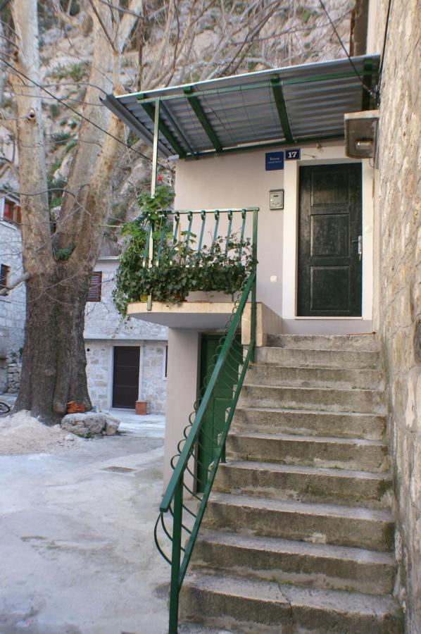 Apartments With A Parking Space Omis - 4327 Exterior foto